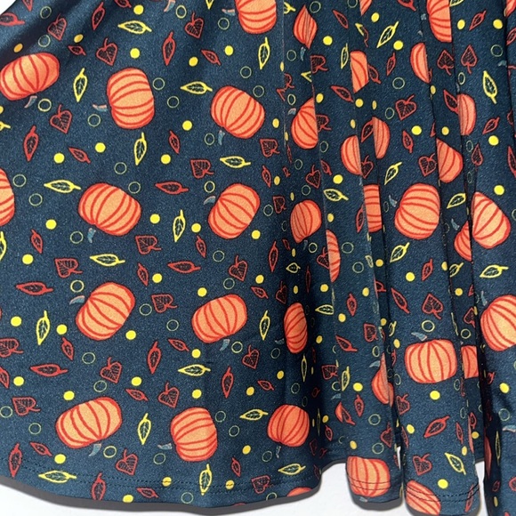 Dot dot smile fall pumpkin skater dress - Picture 3 of 3